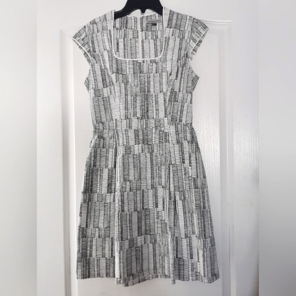 Jennifer Glasgow Dress size XS Black and White